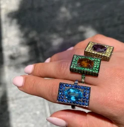 Captivo Ring (Blue Topaz and Ceylon Sapphires)