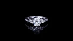 Cubism Upswept Engagement Ring | 1.00ct Oval Diamond