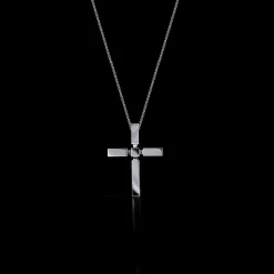 Regina Cross Necklace (Medium Plain)