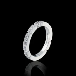 Regina 2.5mm Ring (Diamonds)