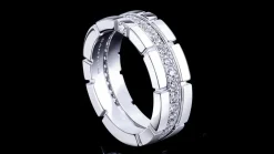 Regina Single Row Diamond Ring